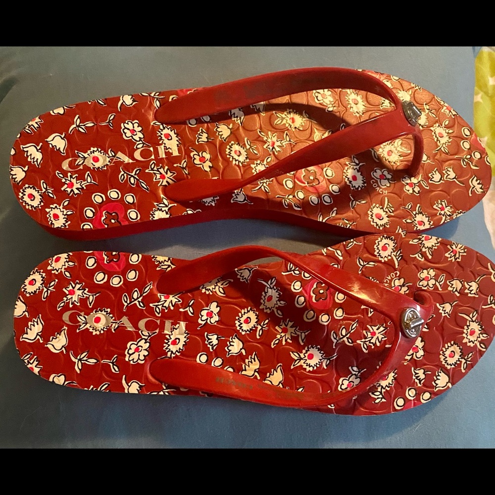 Coach flip flops